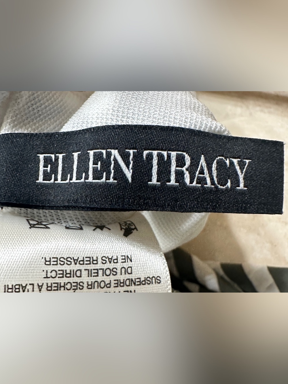 Ellen Tracy Swimsuit Olive Green White Striped Ruffle V Neck One-Piece Size 12 - Picture 7 of 8
